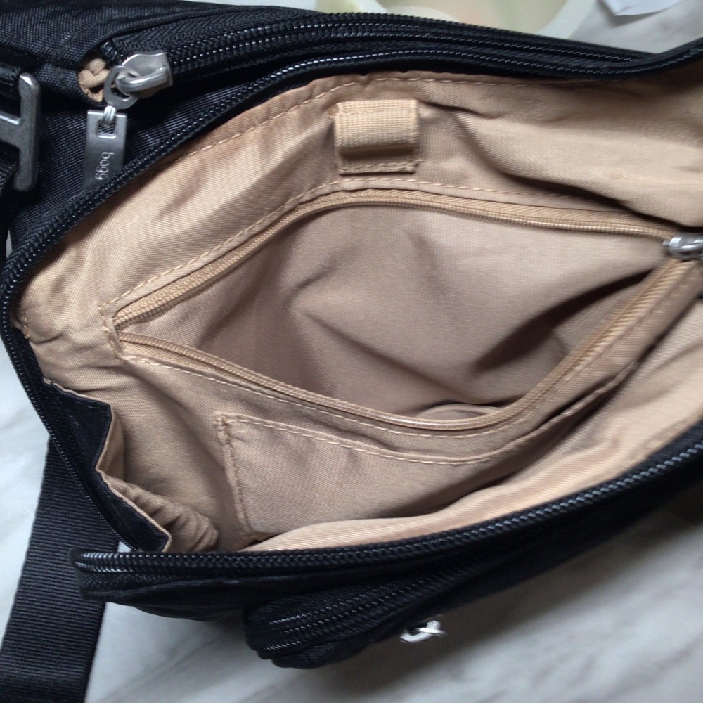 Black Baggalini Crossover with Zippers and Magnetic Closure Leopard Print - Picture 7 of 16
